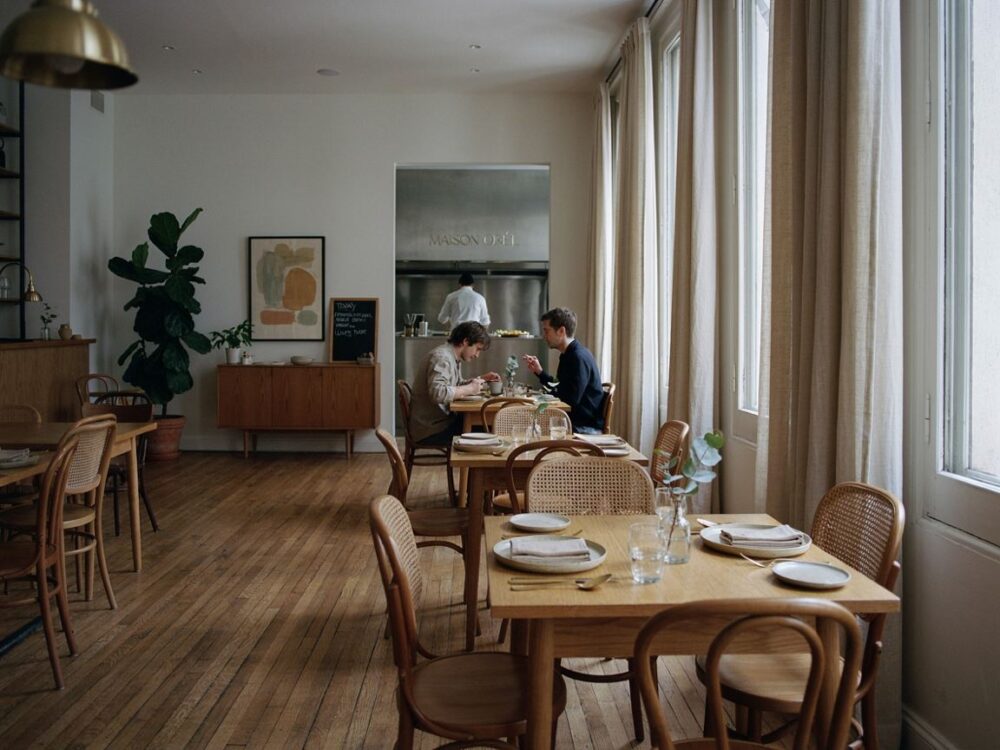 dekoracje ścian w restauracji